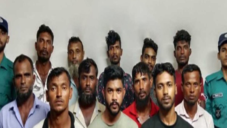 শ্রমিকদলের অফিসে জুয়ার আসর, গ্রেপ্তার ১২