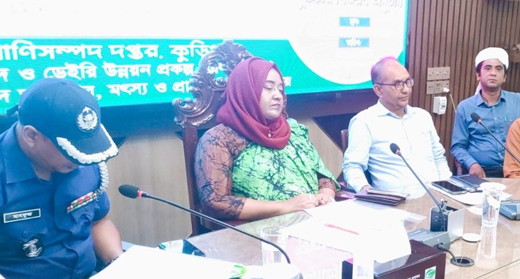 চরাঞ্চলে দুধের উৎপাদন বৃদ্ধি ও বিপণন ব্যবস্থা জোরদার করতে হবে: ডিসি নুসরাত সুলতানা