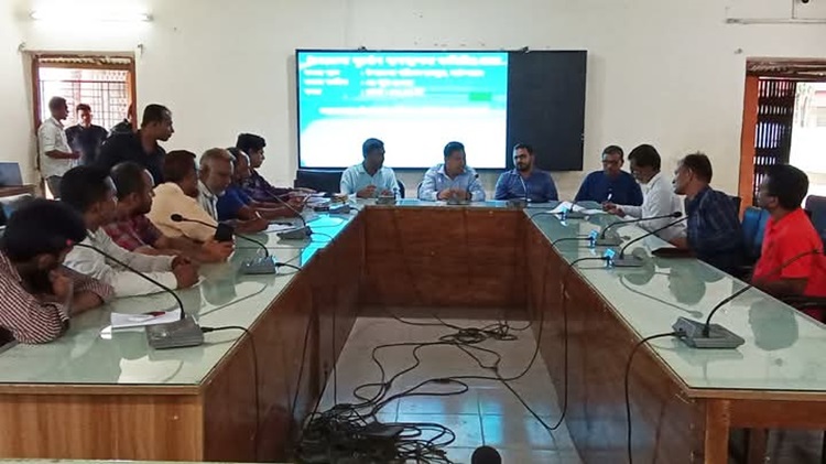 আটপাড়ায় উপজেলা দূর্যোগ ব্যবস্থাপনা কমিটির সভা