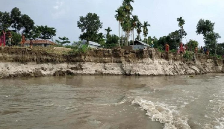 টাঙ্গাইলে বেড়েই চলেছে অভ্যন্তরীণ নদীর পানি