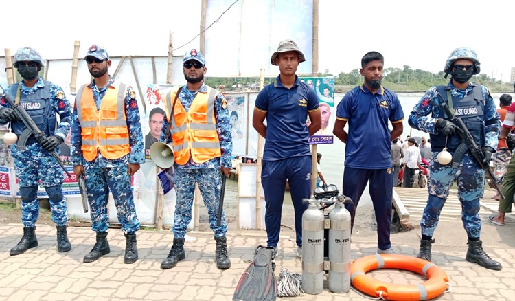 ঈদ উপলক্ষে নৌপথে সার্বিক নিরাপত্তায় বাংলাদেশ কোস্টগার্ড