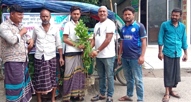 ইসলামপুরে হাফিজ পাঠাগারের উদ্যোগে বৃক্ষরোপণ কর্মসূচি