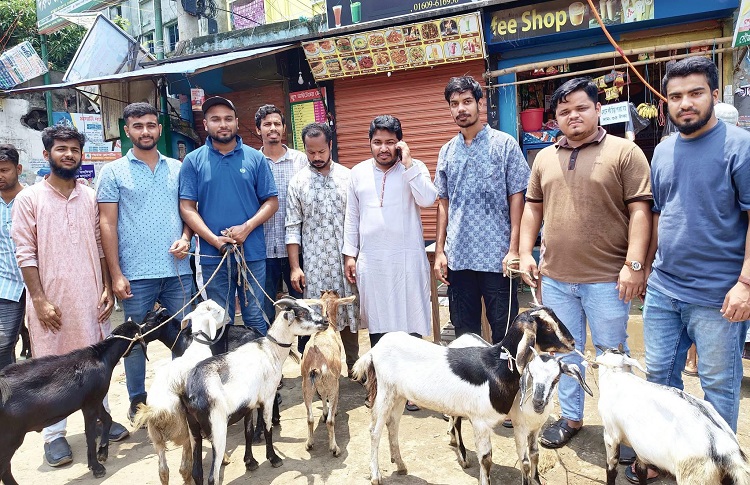 নারায়ণগঞ্জে শহীদ পরিবারকে ছাগল দিল এনসিপি ও যুবশক্তি