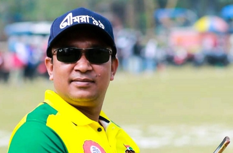 হরিরামপুরে সাংবাদিকের ওপর হামলা