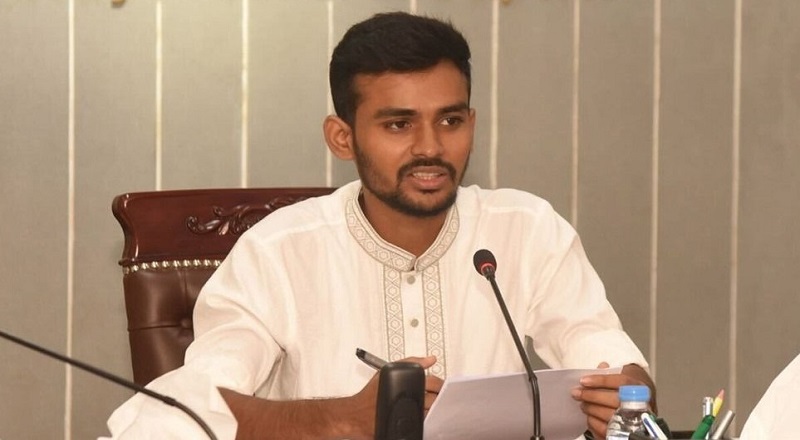 এপ্রিলে নির্বাচন মাথায় রেখে রোডম্যাপ দেবে ইসি: আসিফ মাহমুদ
