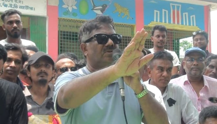 নলডাঙ্গায় যুবদল নেতার স্মরণসভায় এম রুহুল কুদ্দুস তালুকদার দুলু