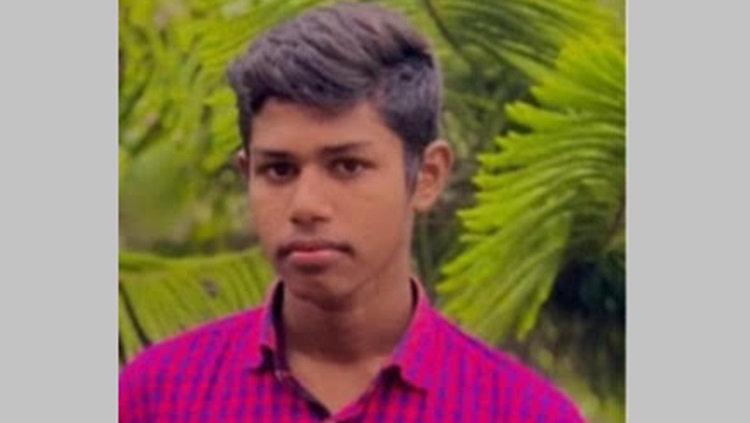 কটিয়াদীতে এইচএসসি পরীক্ষার্থীকে কুপিয়ে হত্যা