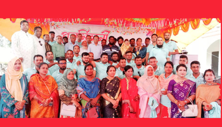 ঘিওরে এসএসসি ২০০৪ ব্যাচের ঈদ পুনর্মিলনী  