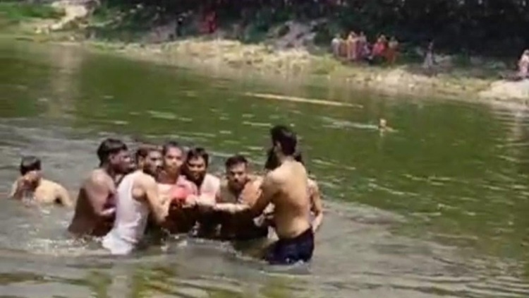 গোবিন্দগঞ্জে পুকুরে ডুবে সপ্তম শ্রেণির ছাত্রের মৃত্যু