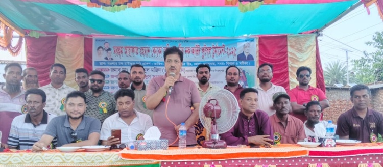 পাইকগাছায় কোকো স্মৃতি ফুটবল টুর্নামেন্টে চান্নিরচক একাদশ চ্যাম্পিয়ন