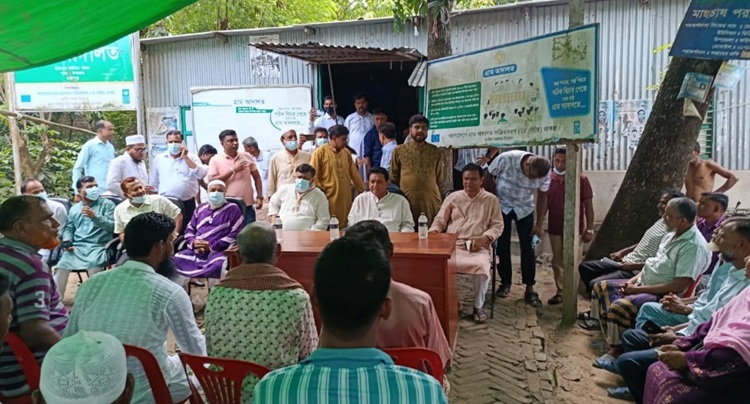 ফরিদপুর সদরে এ.কে. আজাদের গণসংযোগ
