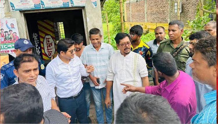উজিরপুরে ইউএনও’র মোবাইল কোর্ট, জরিমানা আদায়