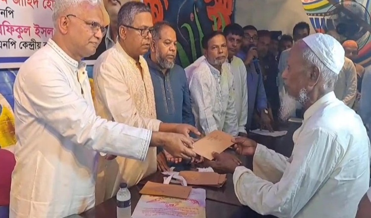 অল্প কিছু দিনের মধ্যেই তারেক রহমান দেশে ফিরে নেতৃত্ব দেবে: এজেডএম জাহিদ  