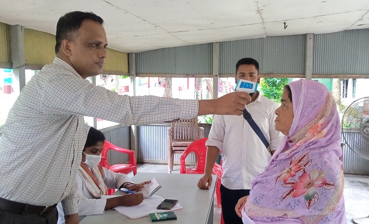 করোনা প্রতিরোধে আখাউড়া স্থলবন্দরে বিশেষ সতর্কতা