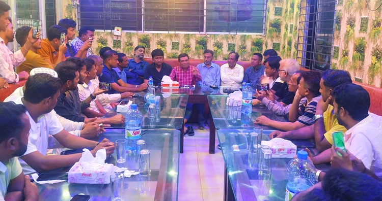 হাতিয়া প্রেসক্লাবের নতুন কমিটির সঙ্গে বিএনপির কেন্দ্রীয় নেতার মতবিনিময়