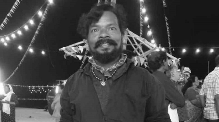 শুটিং চলাকালীন কৌতুক অভিনেতা নিজুর মৃত্যু
