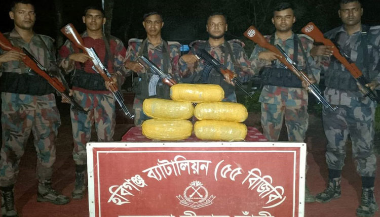 হবিগঞ্জে প্রায় ৬৫ লাখ টাকার মদ,গাঁজাসহ ভারতীয় মালামাল উদ্ধার
