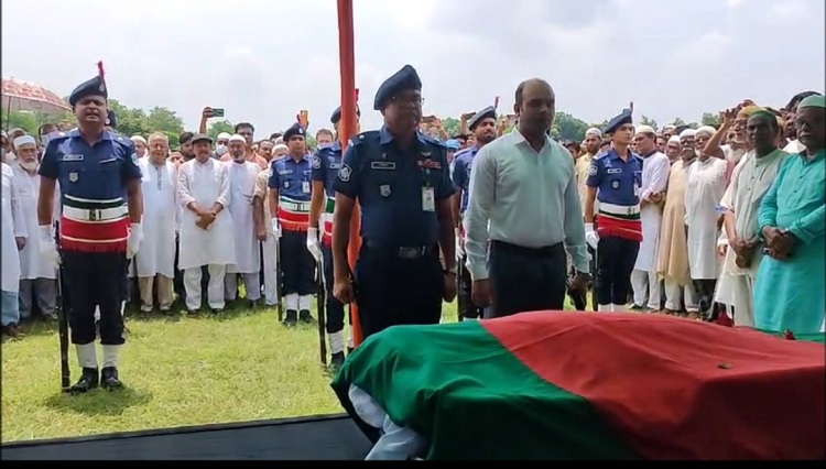 চুয়াডাঙ্গায় সাবেক এমপি ছেলুন জোয়ার্দ্দারের জানাজা ও দাফন সম্পন্ন