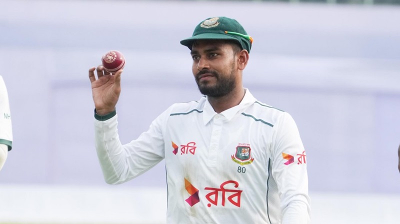 মিরাজের প্রথম টেস্ট খেলা নিয়ে শঙ্কা