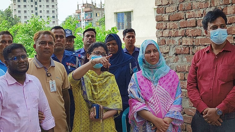 দক্ষিণ কেরানীগঞ্জে অনুমতিবিহীন ভবন উচ্ছেদ