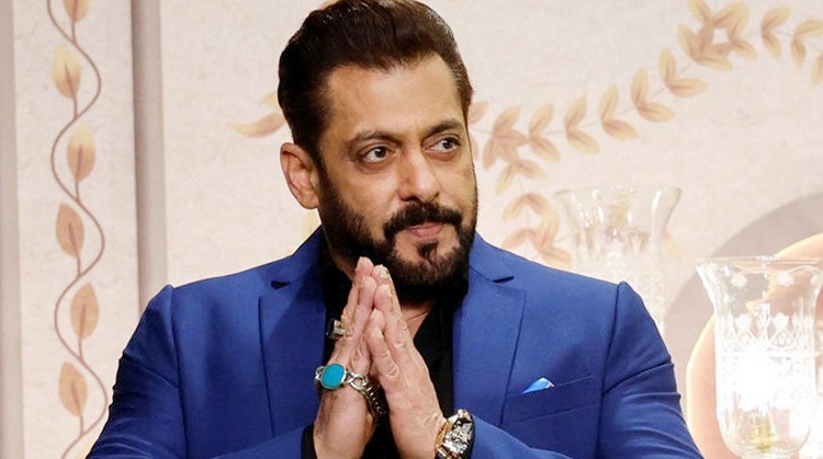 এখন ডিভোর্স হলেই মেয়েরা অর্ধেক টাকা নিয়ে চলে যায় : সালমান খান
