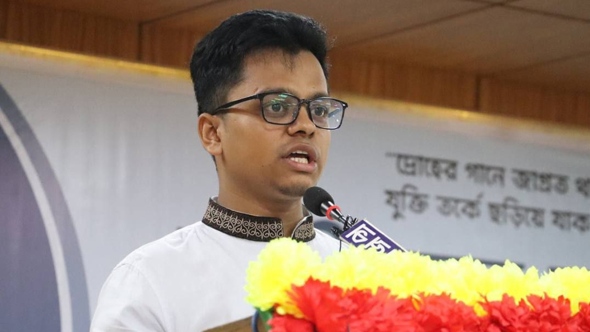 ঢাবিতে ককটেল উদ্ধারের ঘটনায় যা বললেন ঢাবি শিবির সভাপতি