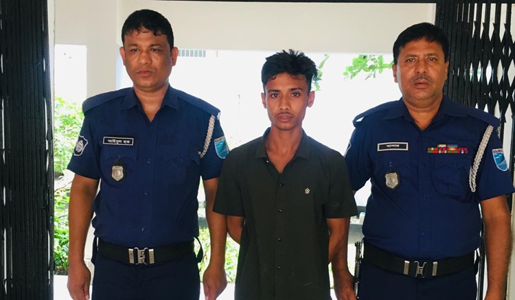 প্রাইভেট পড়ে ফেরার পথে দুই শিক্ষার্থীকে ধর্ষণ, গ্রেপ্তার ১