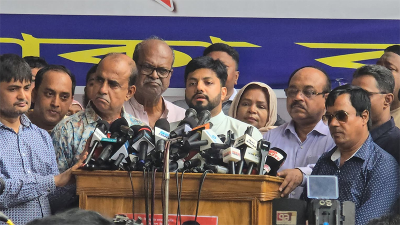 নিজস্ব তত্ত্বাবধানে নাগরিক সেবা চালাবেন ইশরাক
