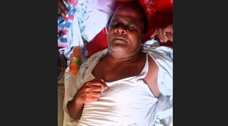 জলঢাকায় চাঁদা না দেওয়ায় চেয়ারম্যানের ওপর হামলা