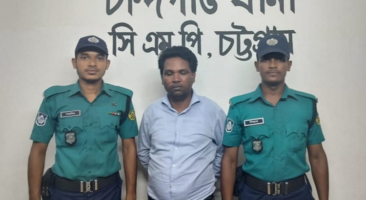 গেস্ট হাউসে সাংবাদিক সেজে তল্লাশি চালানো সেই ব্যক্তি গ্রেপ্তার
