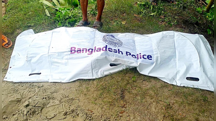 সোনারগাঁয়ে খালপাড় থেকে যুবকের গলাকাটা লাশ উদ্ধার
