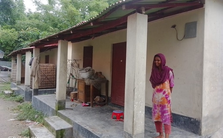 কেন্দুয়ায় আশ্রয়ণ প্রকল্পে চলছে অবৈধ বসবাস