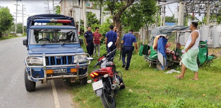 গাজীপুরে বাস-সিএনজি সংঘর্ষ, মা-ছেলেসহ নিহত ৩