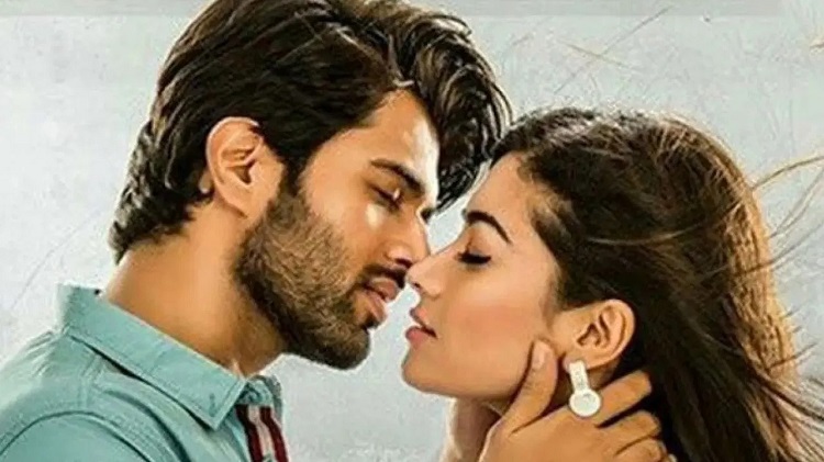 ফের রাশমিকা-বিজয়ের প্রেমের গুঞ্জন
