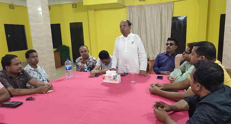 আখাউড়ায় সাংবাদিকদের সাথে বিএনপির মনোনয়ন পত্যাশী প্রার্থীর ঈদ শুভেচ্ছা বিনিময়