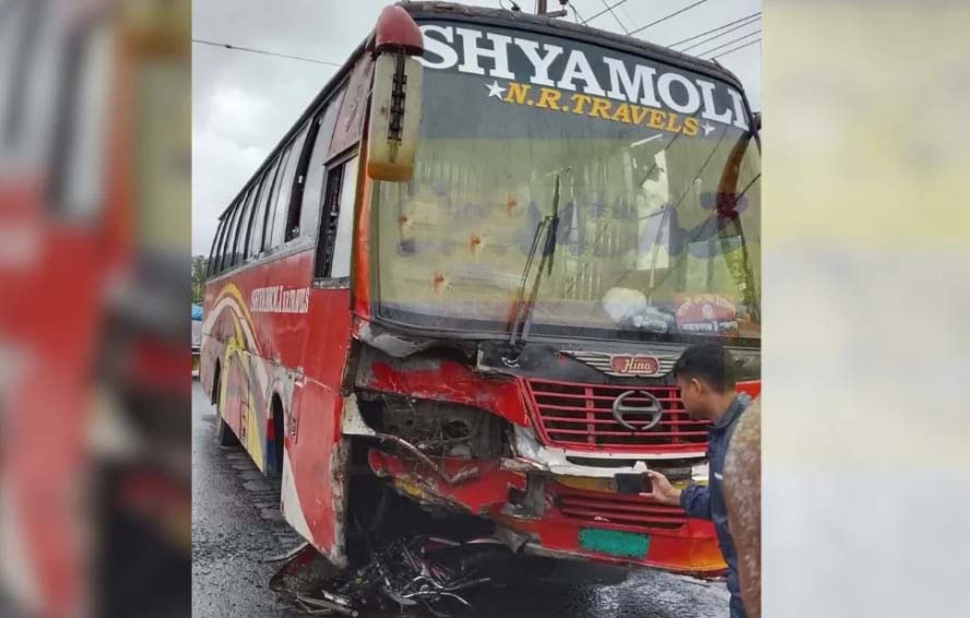 বাসের চাকায় পিষ্ট হয়ে ২ মোটরসাইকেল আরোহী নিহত