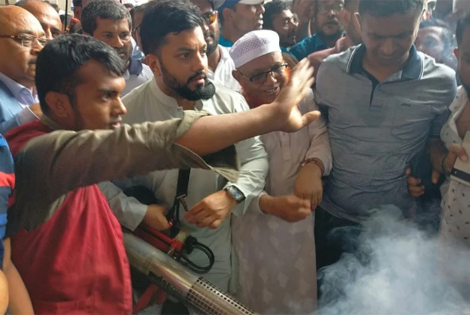মশক নিধন কর্মসূচির উদ্বোধন করলেন ইশরাক