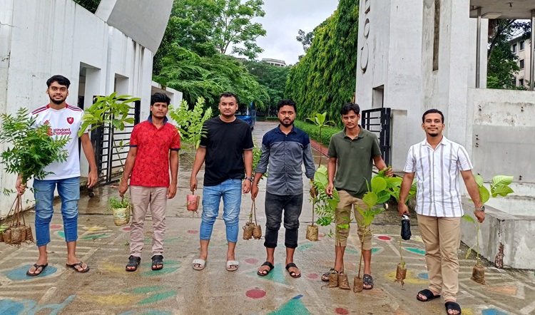 ডাঃ জোবায়দা রহমানের জন্মদিন উপলক্ষে কুবি ছাত্রদলের বৃক্ষরোপণ