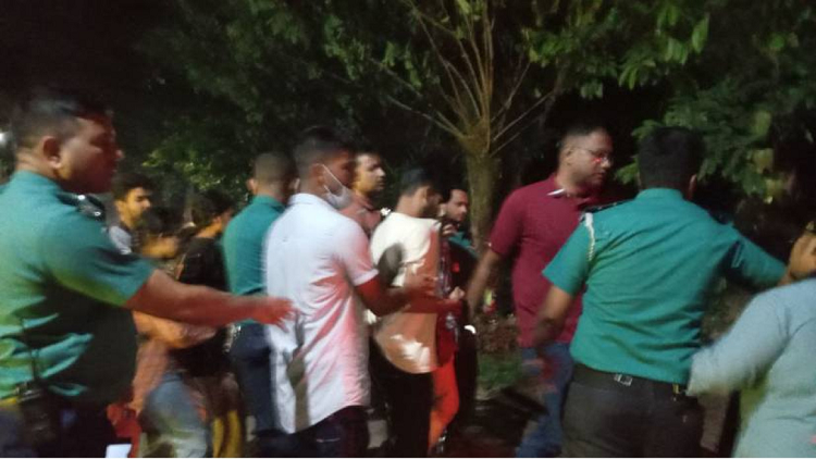 শাবিপ্রবি ছাত্রীকে অচেতন করে ‘ধর্ষণ ও ভিডিও ধারণ’, আটক দুই শিক্ষার্থী