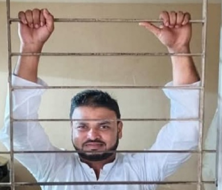 আনোয়ারায় আলোচিত ইউপি সদস্য শাহেদ গ্রেফতার
