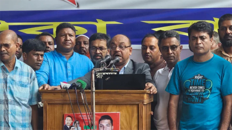 সোমবার খুলছে নগর ভবনের তালা, বন্ধ থাকবে প্রশাসক ও প্রকৌশলীদের কক্ষ