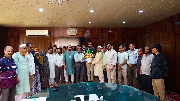 পবিপ্রবিতে উপাচার্যের সঙ্গে জিয়া পরিষদের সৌজন্য সাক্ষাৎ