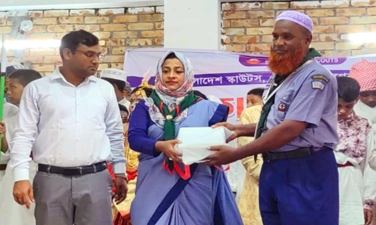 পড়ালেখার পাশাপাশি কাব ও স্কাউট প্রশিক্ষণ গ্রহণের মাধ্যমে একজন শিশু সুনাগরিক হিসেবে গড়ে ওঠে : জেলা প্রশাসক শারমিন আক্তার জাহান 