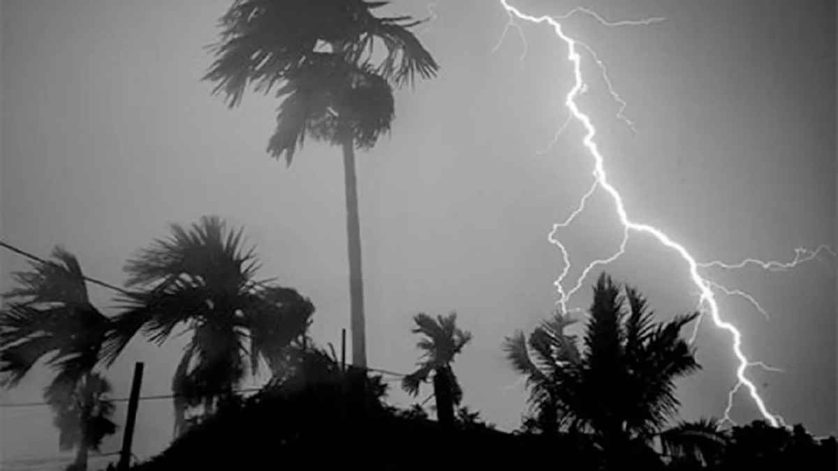 সারাদেশে বজ্রবৃষ্টি হতে পারে