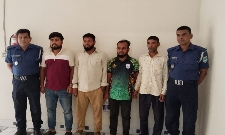 লোহাগড়ায় ৪ জুয়াড়ি গ্রেপ্তার