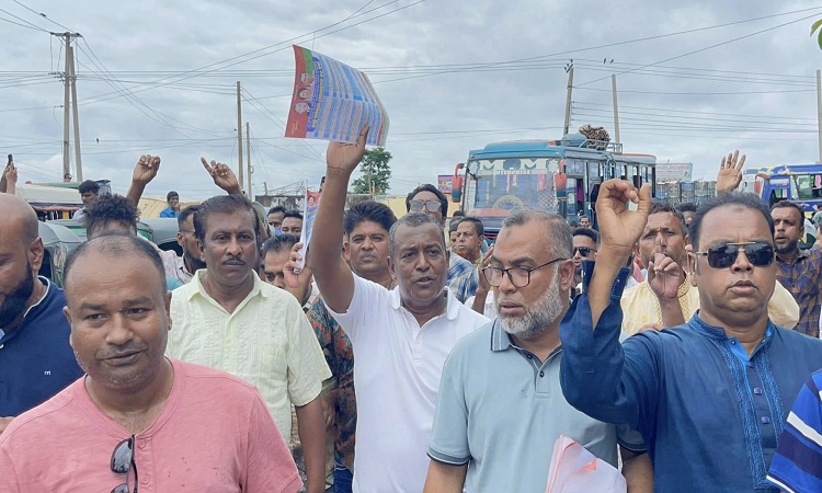 সুনামগঞ্জে বিএনপি নেতা অ্যাড. নুরুলের গণসংযোগ