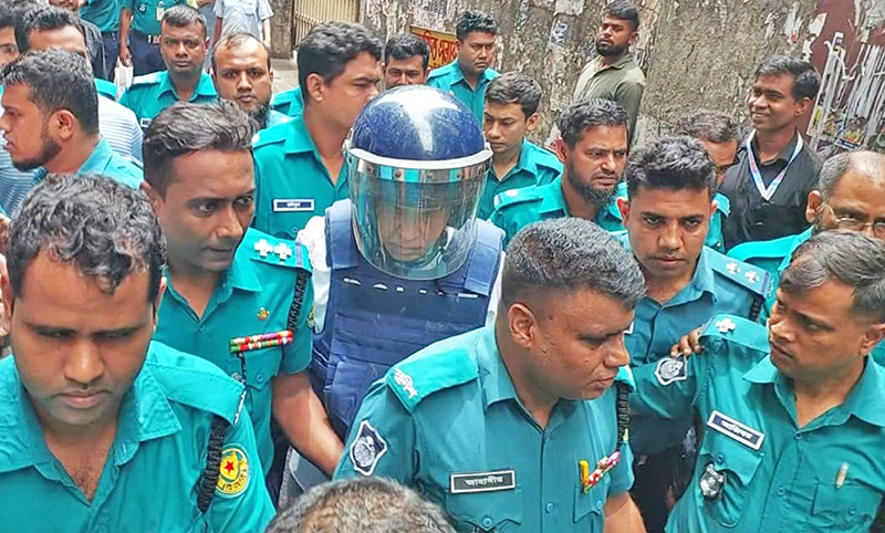 সাবেক সিইসি হাবিবুল আউয়ালের  ৩ দিনের রিমান্ড মঞ্জুর