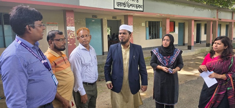 মুকসুদপুরে নকলমুক্ত পরিবেশে এইচএসসি  পরীক্ষা অনুষ্ঠিত হচ্ছে