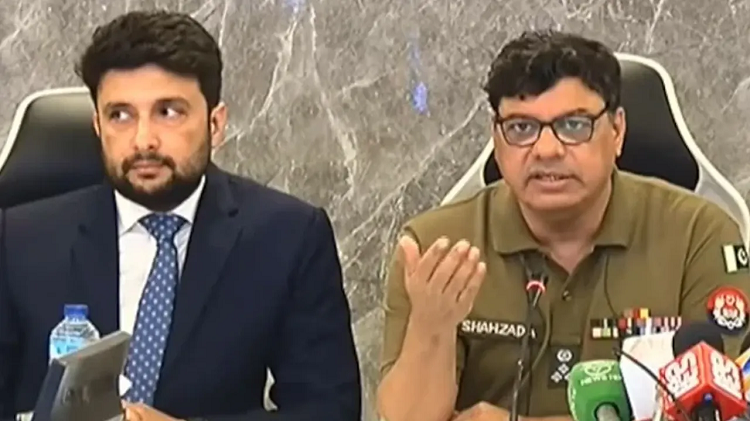 পাকিস্তানে ভারতীয় গোয়েন্দা সংস্থা ‘র’-এর ৬ এজেন্টকে গ্রেপ্তার