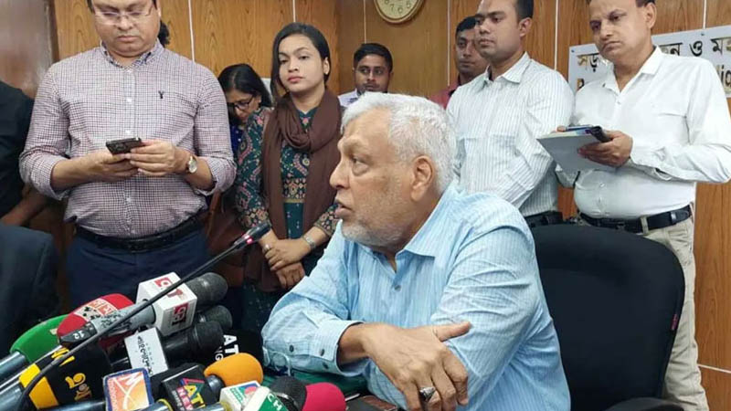 খিলক্ষেতে মণ্ডপ সরানো নিয়ে বিভ্রান্তি ছড়ানো হচ্ছে : রেল উপদেষ্টা